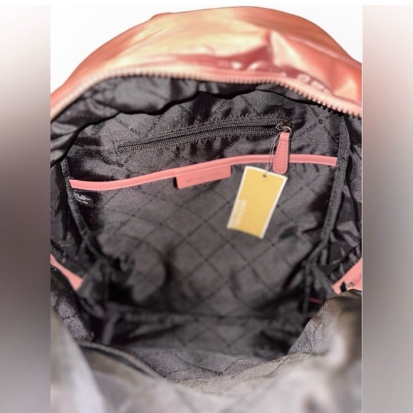 NWT Michael Kors Rae Medium Quilted Nylon Peach Backpack 35F1U5RB2C
Dust Bag - Picture 7 of 12